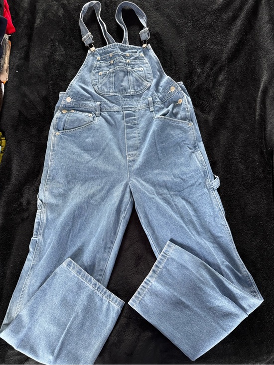 overall Denim - Light Wash Denim Women's Overalls with Front Bib Pocket